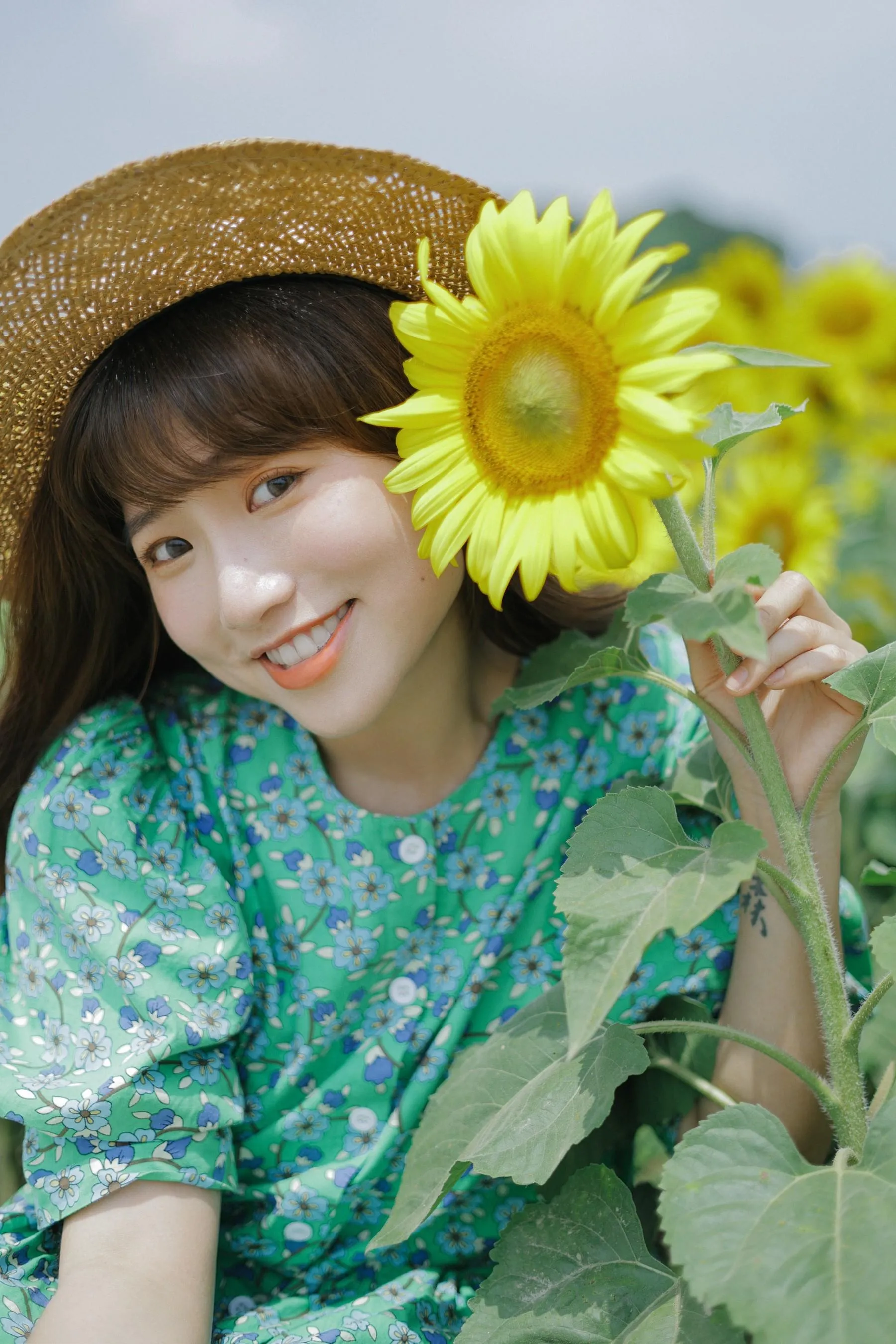 [YITUYU艺图语]2022.07.12 向日葵的夏日 蓝胖子- [33P]插图7